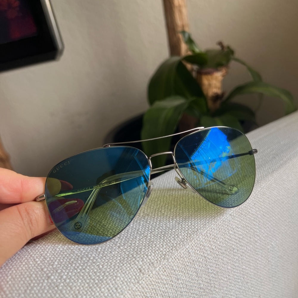 Authentic Gucci aviator sunglasses